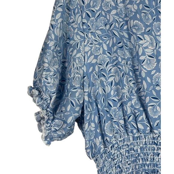 Seven Islands Floral Short sleeved blouse blue and white 2x - Picture 4 of 12